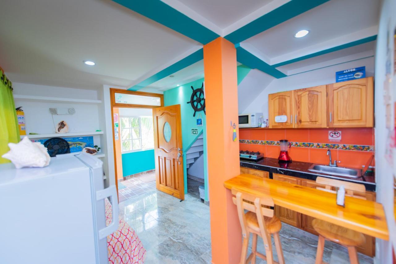 Apartamentos Turisticos El Conquistador San Andrés Exterior foto